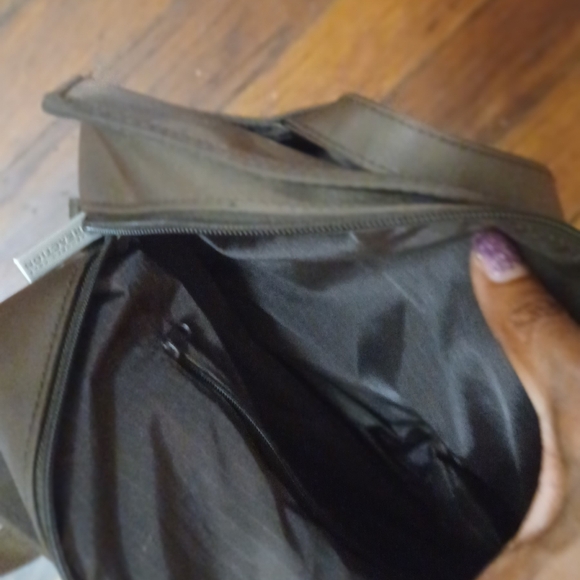 Kenneth Cole Reaction Brown Bag tote - Picture 3 of 4